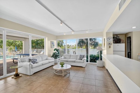 Condominio en venta en South Palm Beach, Florida, 2 dormitorios, 98.94 m2 № 2172299 - foto 25