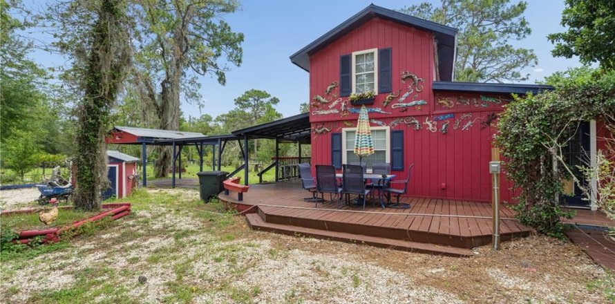 Villa ou maison à Crystal River, Floride 4 chambres, 163.51 m2 № 2102195