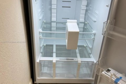 Villa ou maison à louer à Tamarac, Floride: 1 chambre, 51.1 m2 № 1972940 - photo 11