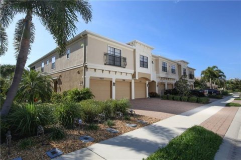 Condominio en alquiler en Bradenton, Florida, 3 dormitorios, 128.3 m2 № 1842018 - foto 2