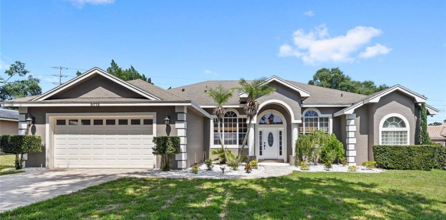 Villa ou maison à Orlando, Floride 4 chambres, 255.11 m2 № 2277793