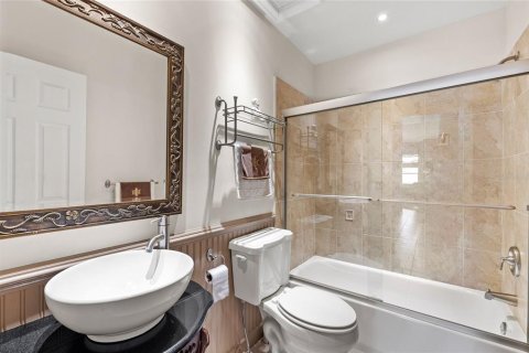 Villa ou maison à vendre à Orlando, Floride: 4 chambres, 255.11 m2 № 2277793 - photo 22