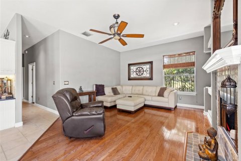 Villa ou maison à vendre à Orlando, Floride: 4 chambres, 255.11 m2 № 2277793 - photo 12