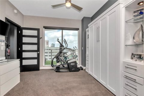 Condo in Tampa, Florida, 2 bedrooms  № 2109021 - photo 16