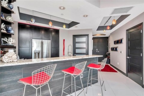 Condo in Tampa, Florida, 2 bedrooms  № 2109021 - photo 6