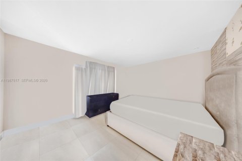 Купить таунхаус в Майами, Флорида 2 спальни, 125.05м2, № 2050407 - фото 9