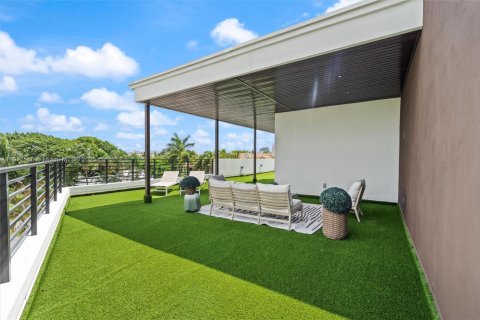 Купить таунхаус в Форт-Лодердейл, Флорида 3 спальни, 234.67м2, № 1970367 - фото 21