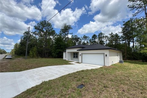 Villa ou maison à vendre à Citrus Springs, Floride: 3 chambres, 142.05 m2 № 1784909 - photo 3