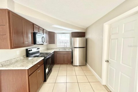 House in Holiday, Florida 3 bedrooms, 79.9 sq.m. № 2221026 - photo 10