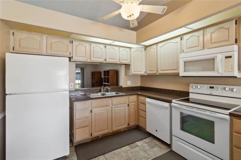 Villa ou maison à vendre à Orlando, Floride: 3 chambres, 177.35 m2 № 1759713 - photo 9
