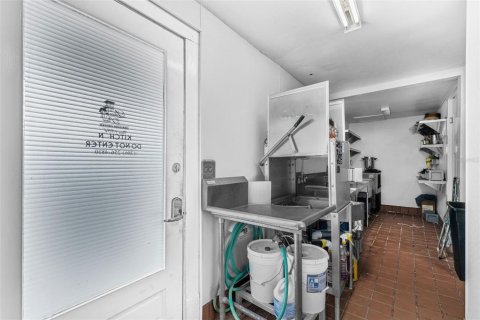 Купить виллу или дом в Дейтона-Бич, Флорида 6 комнат, 411.37м2, № 1817964 - фото 25