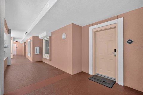 Купить кондоминиум в Палм-Кост, Флорида 8 комнат, 155.7м2, № 2217129 - фото 2