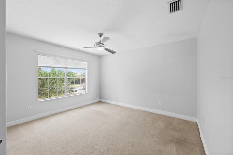 House in Orlando, Florida 4 bedrooms, 274.9 sq.m. № 2236088 - photo 25