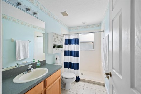 House in Orlando, Florida 4 bedrooms, 274.9 sq.m. № 2236088 - photo 24