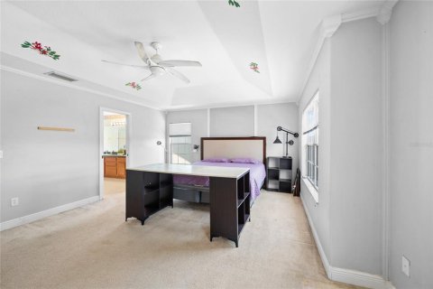 House in Orlando, Florida 4 bedrooms, 274.9 sq.m. № 2236088 - photo 20