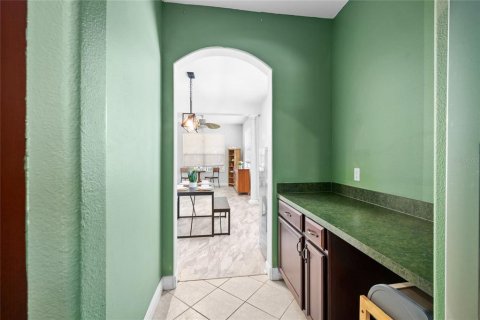 House in Orlando, Florida 4 bedrooms, 274.9 sq.m. № 2236088 - photo 8