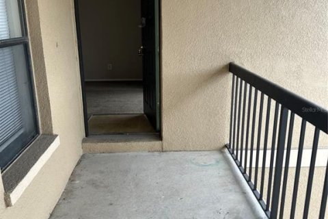 Condo in Fort Myers, Florida, 2 bedrooms  № 2224887 - photo 5