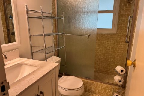 Condo in Margate, Florida, 2 bedrooms № 2250146 - photo 17