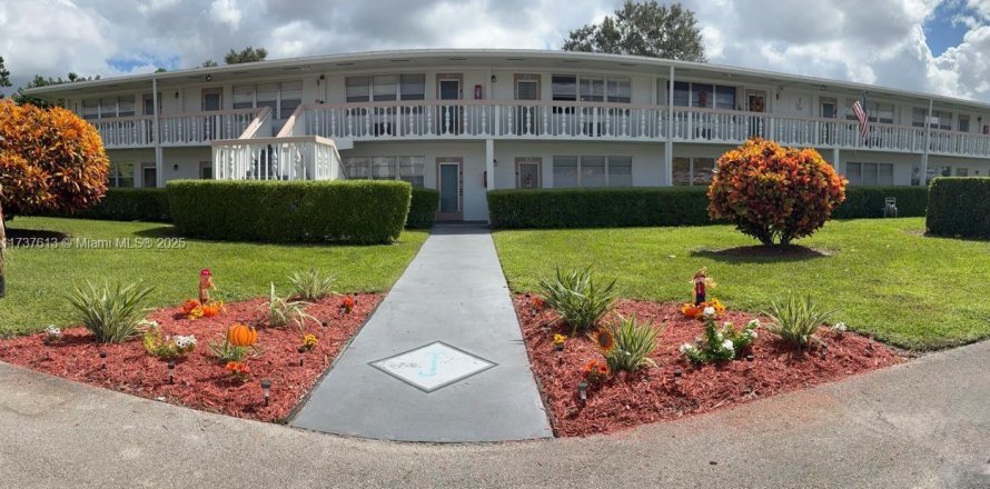 Condominio en Deerfield Beach, Florida, 1 dormitorio № 1947729