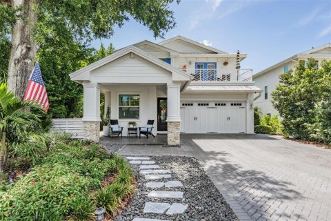 Villa ou maison à vendre à Safety Harbor, Floride: 4 chambres, 320.79 m2 № 1885939 - photo 1