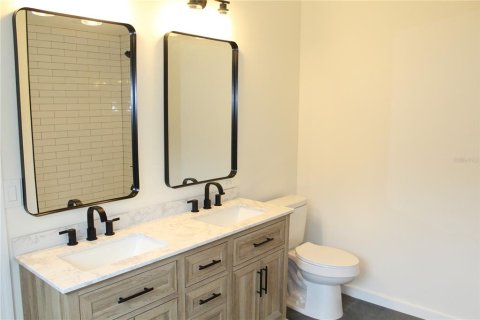 House in Parrish, Florida 4 bedrooms, 153.29 sq.m. № 1911982 - photo 11