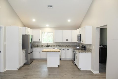 House in Parrish, Florida 4 bedrooms, 153.29 sq.m. № 1911982 - photo 5