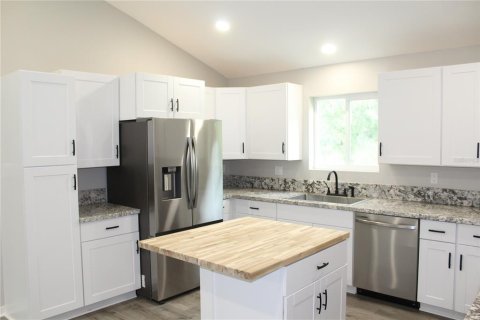 House in Parrish, Florida 4 bedrooms, 153.29 sq.m. № 1911982 - photo 3