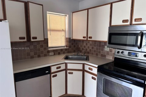 Copropriété à vendre à Coconut Creek, Floride: 3 chambres, 104.05 m2 № 1762947 - photo 7
