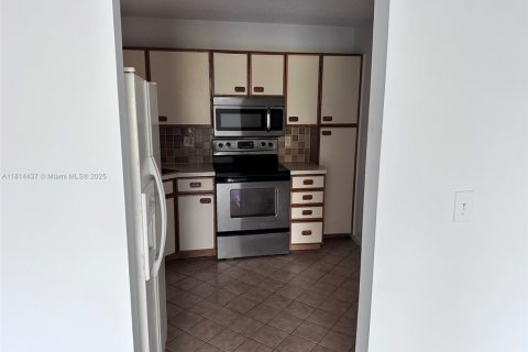 Copropriété à vendre à Coconut Creek, Floride: 3 chambres, 104.05 m2 № 1762947 - photo 5