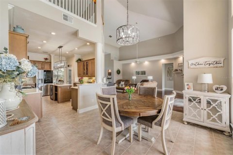 Casa en venta en Tampa, Florida, 4 dormitorios, 299.8 m2 № 1838552 - foto 13