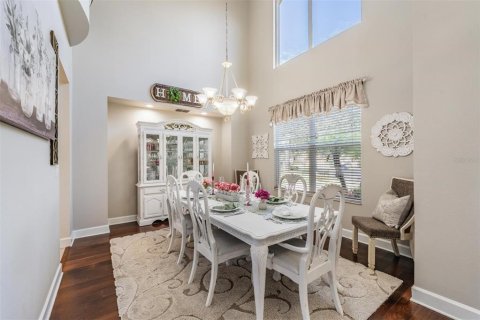 Casa en venta en Tampa, Florida, 4 dormitorios, 299.8 m2 № 1838552 - foto 6