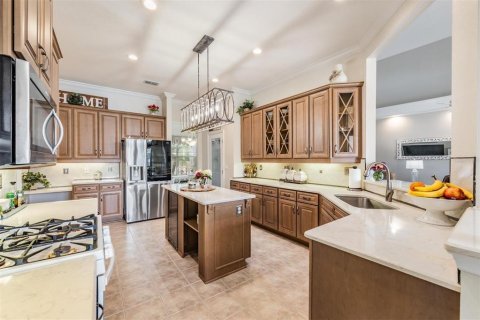 Casa en venta en Tampa, Florida, 4 dormitorios, 299.8 m2 № 1838552 - foto 14