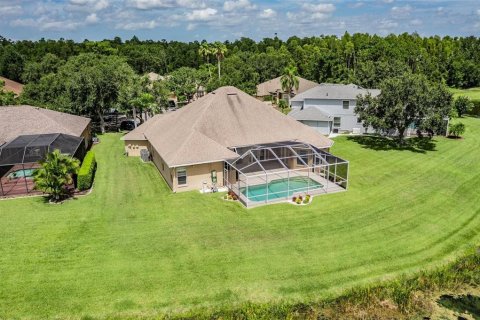 Casa en venta en Tampa, Florida, 4 dormitorios, 299.8 m2 № 1838552 - foto 3