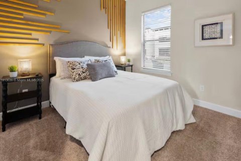 Купить виллу или дом в Дэвенпорт, Флорида 3 спальни, № 1972843 - фото 10