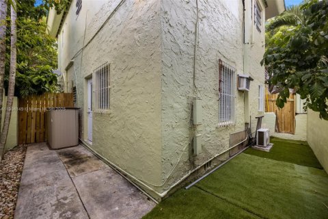 Снять в аренду квартиру в Майами-Бич, Флорида 1 спальня, 60.39м2, № 1955351 - фото 5