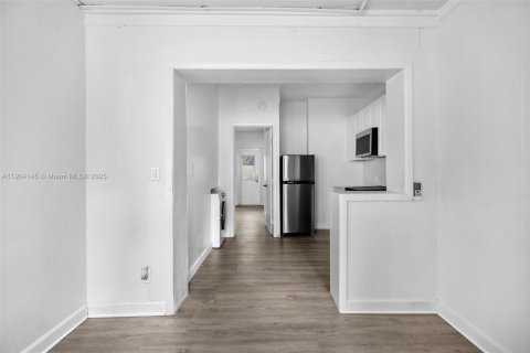 Снять в аренду квартиру в Майами-Бич, Флорида 1 спальня, 60.39м2, № 1955351 - фото 14