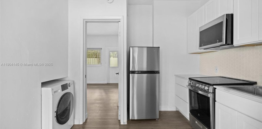 Квартира в Майами-Бич, Флорида 1 спальня, 60.39м2 № 1955351