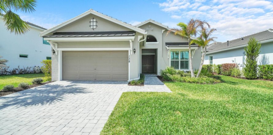 Villa ou maison à Port St. Lucie, Floride 3 chambres, 260.78 m2 № 2145974