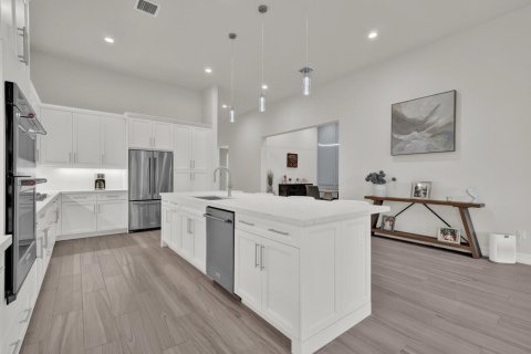 Villa ou maison à vendre à Port St. Lucie, Floride: 3 chambres, 260.78 m2 № 2145974 - photo 7