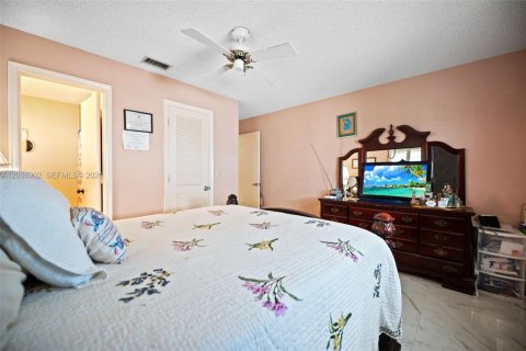 Villa ou maison à vendre à Boynton Beach, Floride: 2 chambres, 132.66 m2 № 2070663 - photo 18