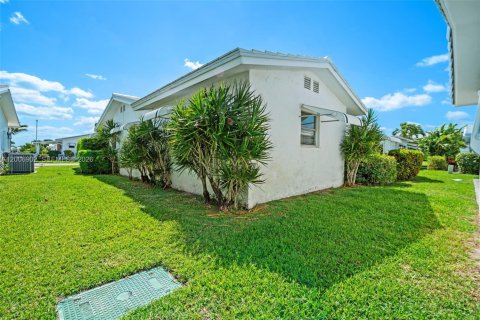 Villa ou maison à vendre à Boynton Beach, Floride: 2 chambres, 132.66 m2 № 2070663 - photo 22