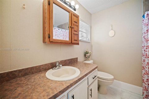 Villa ou maison à vendre à Boynton Beach, Floride: 2 chambres, 132.66 m2 № 2070663 - photo 19