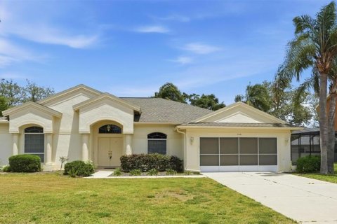Villa ou maison à vendre à Spring Hill, Floride: 3 chambres, 236.99 m2 № 2225576 - photo 3