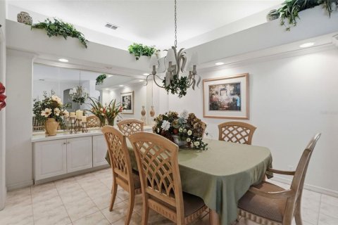 Villa ou maison à vendre à Spring Hill, Floride: 3 chambres, 236.99 m2 № 2225576 - photo 6