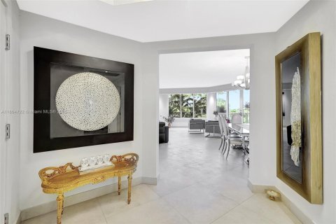 Condo in Aventura, Florida, 3 bedrooms  № 1865045 - photo 22