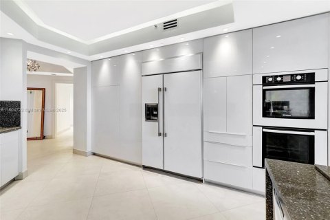 Condo in Aventura, Florida, 3 bedrooms  № 1865045 - photo 28