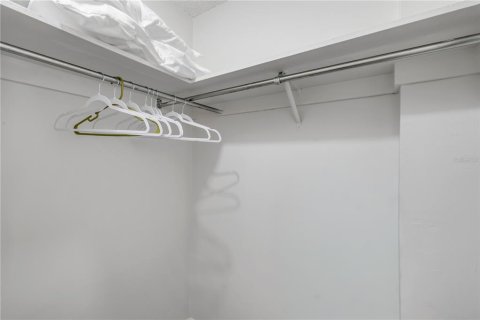 Купить кондоминиум в Нью-Смирна-Бич, Флорида 6 комнат, 98.48м2, № 2095263 - фото 28