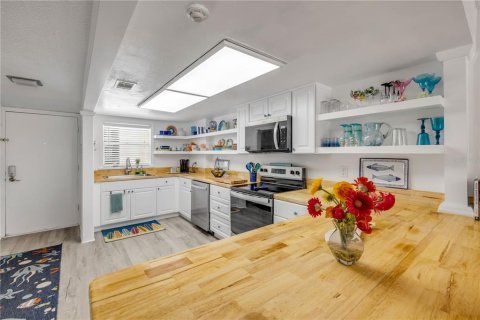 Купить кондоминиум в Нью-Смирна-Бич, Флорида 6 комнат, 98.48м2, № 2095263 - фото 12