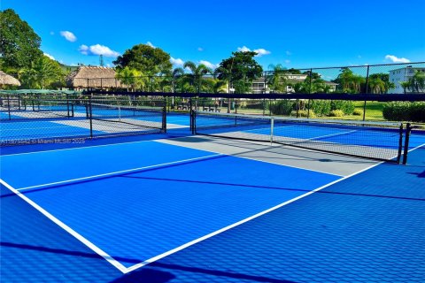 Condominio en venta en Deerfield Beach, Florida, 1 dormitorio, 54.35 m2 № 1928773 - foto 30