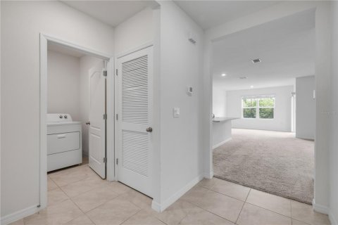 Villa ou maison à louer à New Smyrna Beach, Floride: 3 chambres, 157 m2 № 2388820 - photo 8